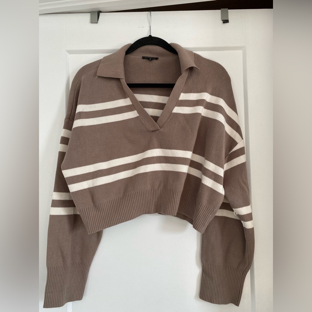 🏷️✴️ 2/$30• Dynamite Varisty Cropped Womens Sweater Top Size S